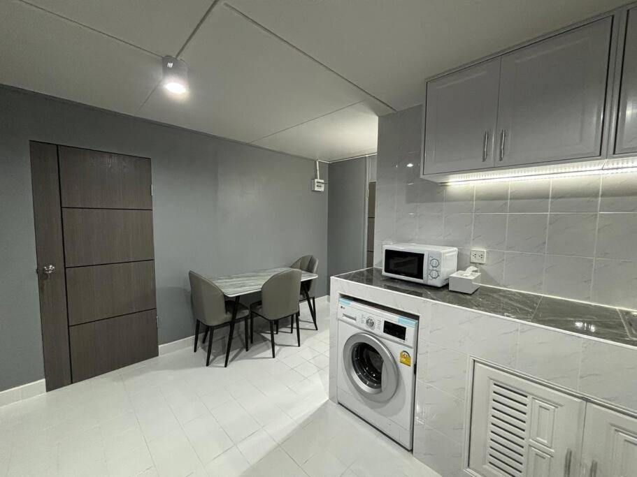 Impact Donmuang Popular Condo C5 กรุงเทพมหานคร ภายนอก รูปภาพ